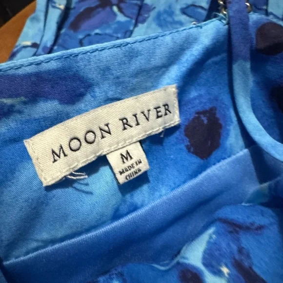 Moon River Shirred Drop-Waist Midi Dress Size Medium - Picture 6 of 14